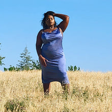Load image into Gallery viewer, &quot;Maison Silk&quot; Dress Curve

