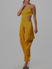 Load image into Gallery viewer, &quot;Flaunt It&quot; jumpsuit
