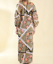 Load image into Gallery viewer, &quot;Classy&quot; Duster
